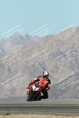 media/Dec-04-2025-Racers Edge (Thu) [[5ebc9f124d]]/3-B Group/6-Session 4 (Turn 9)/